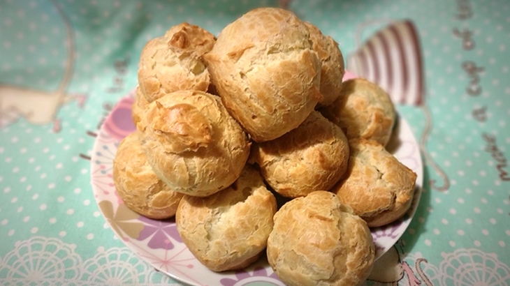 Рецепт заварных булочек с грибами и сыром: булочки на блюде